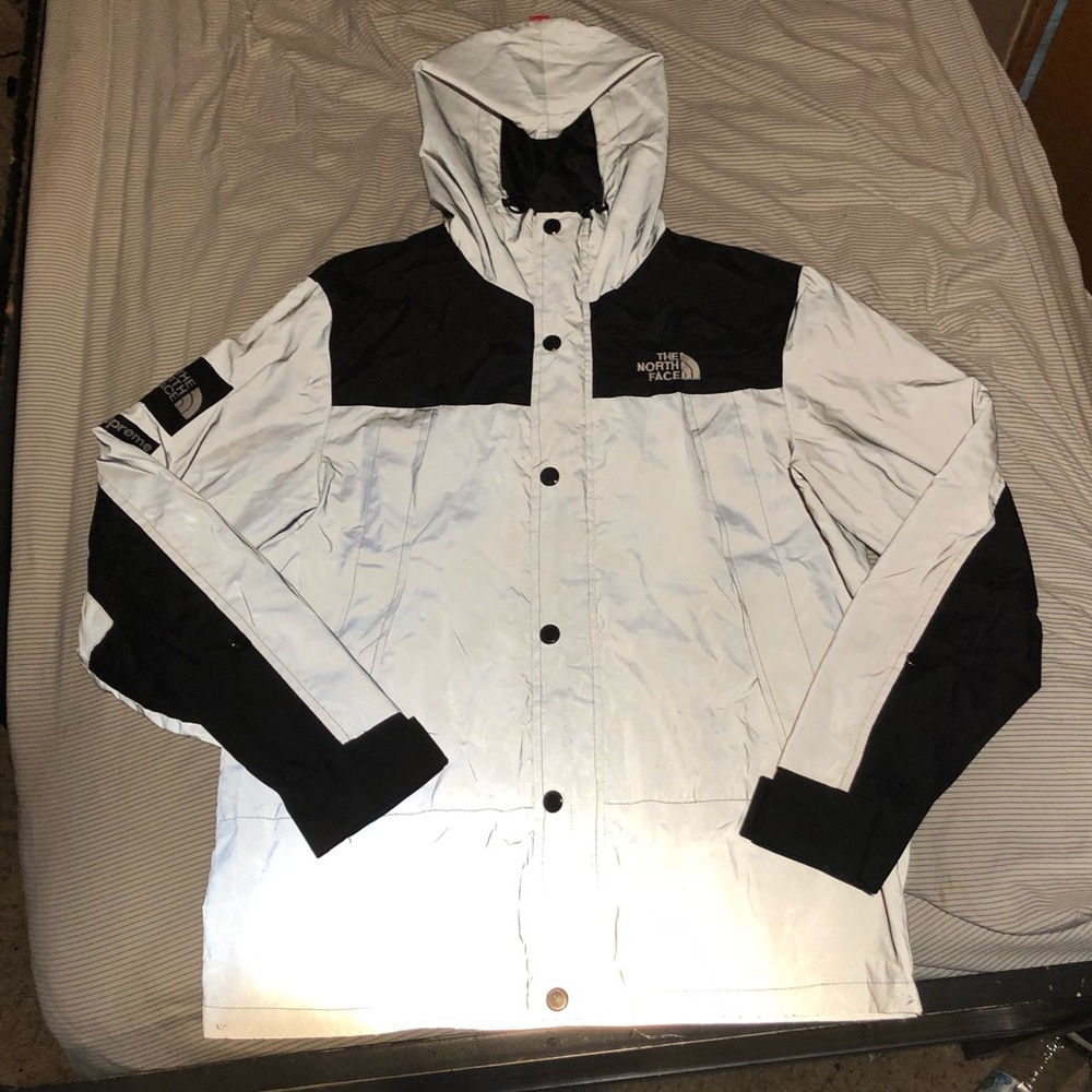 Supreme®️ North Face Reflector Jacket